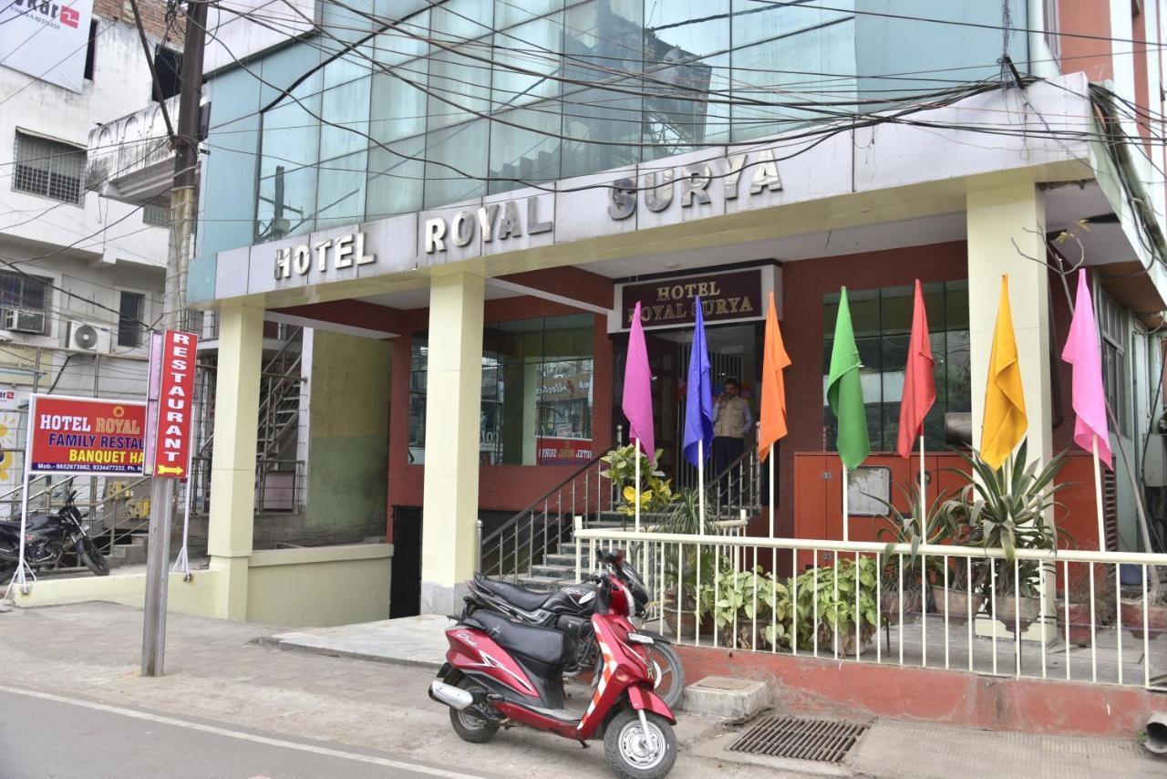 Hotel Royal Surya Gaya Exterior foto